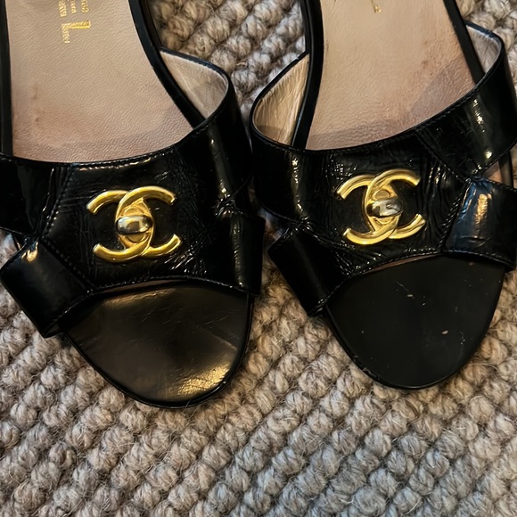 Chanel 1990s CC turn-lock slide sandals , size 36, black , gold - Picture 7 of 9